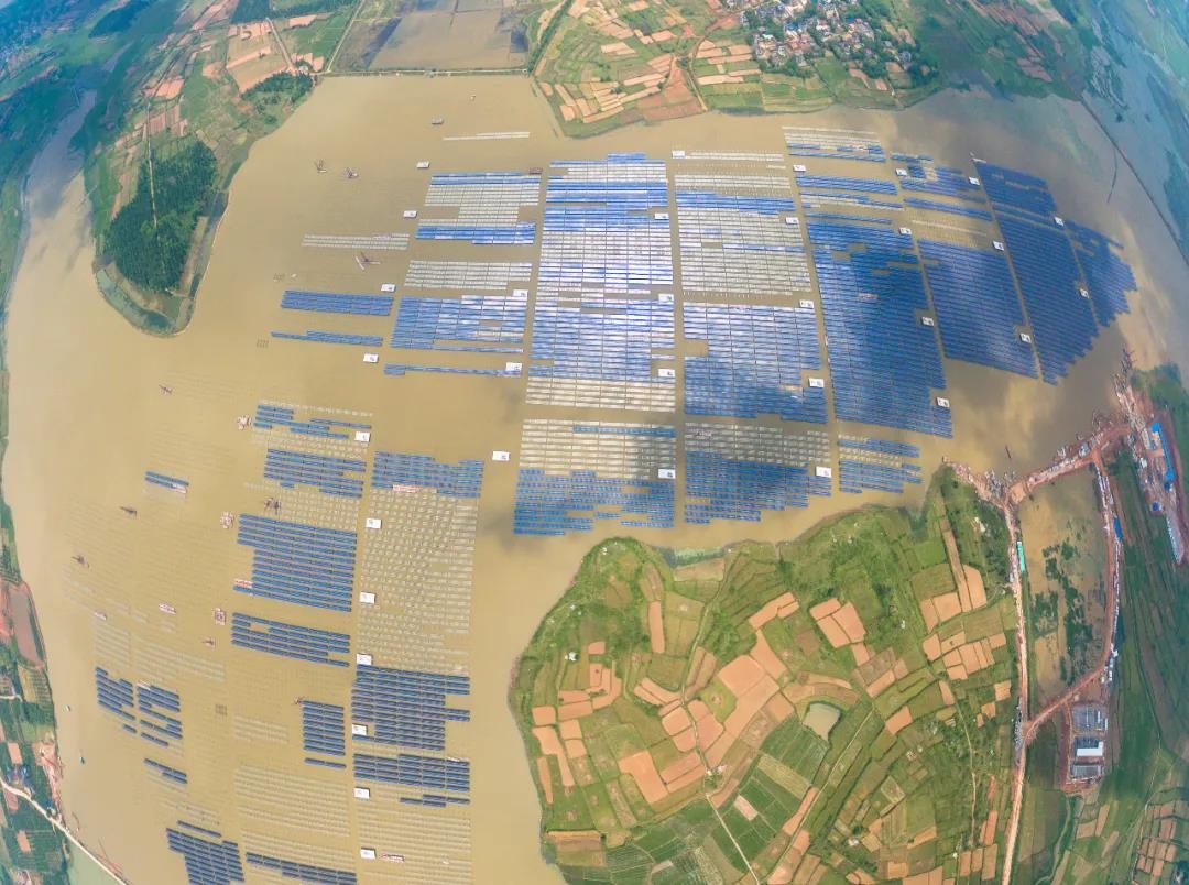 750 MW! www@biyi.combiyi.com Won the Entrusted Maintenance Project for PV Plants of China Huadian Corporation